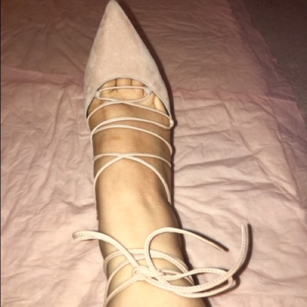 Saint Laurent Suede Paris pump - Picture 3 of 8